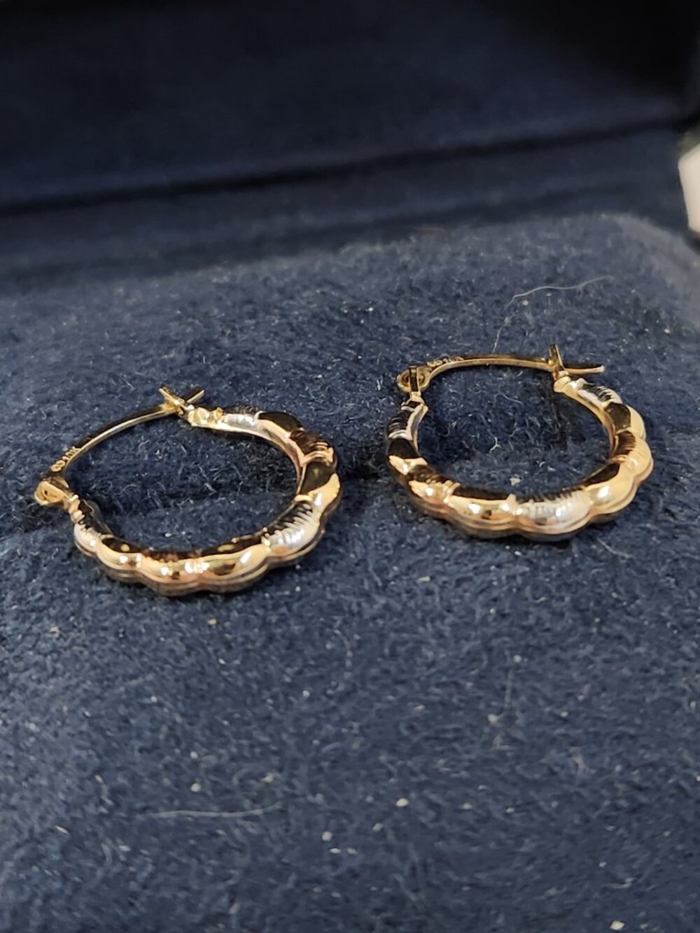 Genuine VTG 1980's Solid 10k Tri-Color Gold Bamboo Hoop Earrings 12mm